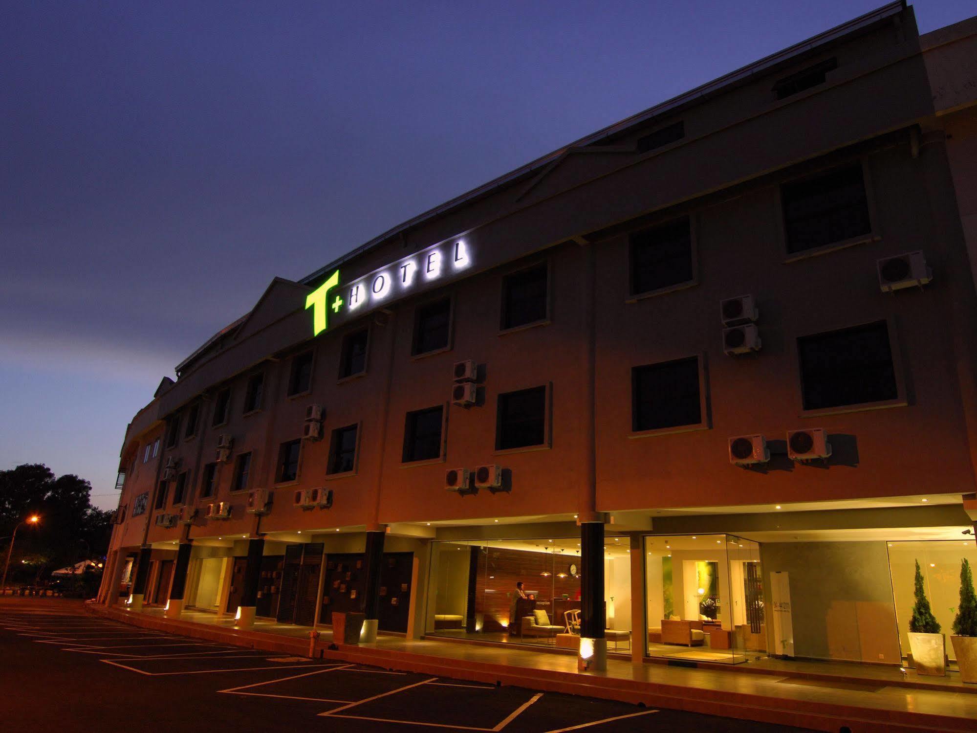 T+ Hotel Sungai Petani Exterior foto